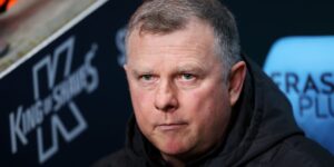 Mark Robins accepts Manchester United are favourites ahead of FA Cup semi-final