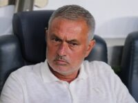 Jose Mourinho eyes January reunion with Manchester United veteran