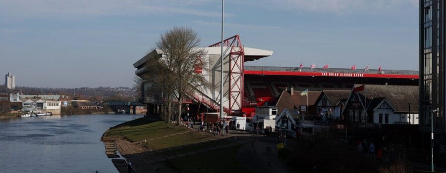 Nottingham Forest vs Man City LIVE: Premier League team news and line-ups ahead of crucial clash