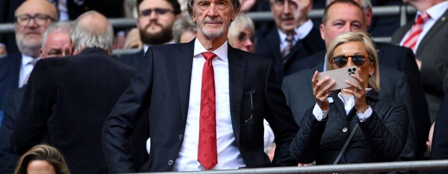 Man Utd priority target makes Mainoo-esque demand that could hinder his transfer
