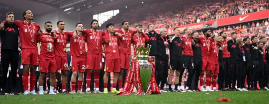 Breaking: Liverpool history maker signs new contract at Anfield