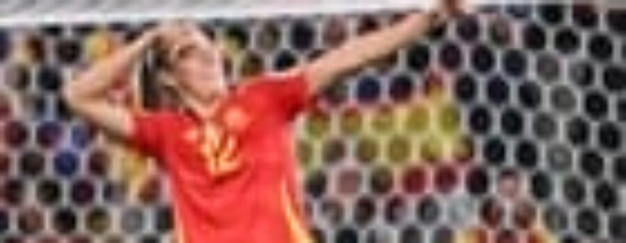 Spain overcome early Italy scare to win and set up tie against hosts Switzerland