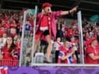 Women’s Euro 2025: countdown to Norway v Italy as quarter-finals begin – live