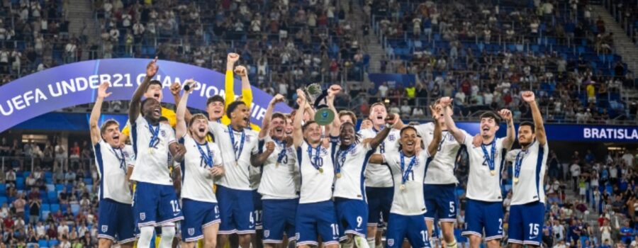Liverpool return dates set for Elliott and Morton after Anfield duo’s England under-21 heroics
